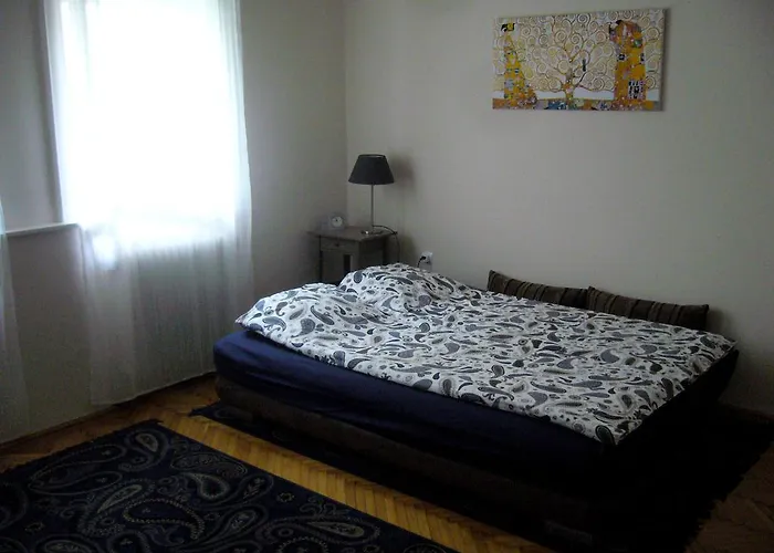 Home Away Apartment